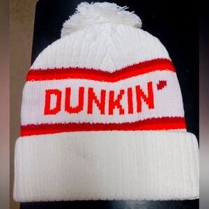 BEAUTIFUL NEW HOLIDAY UNWORN OFFICIAL DUNKIN' WINTER CAP WHITE, ORANGE AND PINK